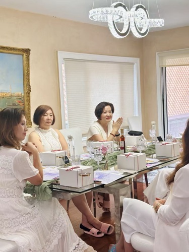 AAWCC NY event gallery photo 62 — Asian American Women's Chamber of Commerce New York