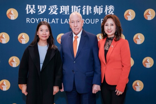 AAWCC NY event gallery photo 135 — Asian American Women's Chamber of Commerce New York