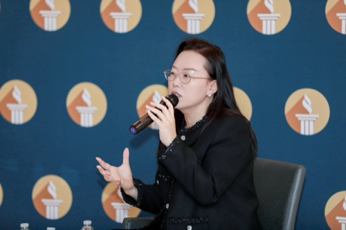 AAWCC NY event gallery photo 155 — Asian American Women's Chamber of Commerce New York