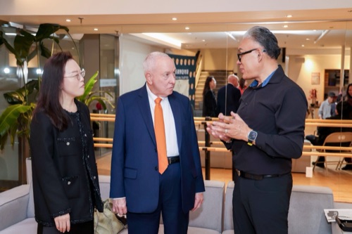 AAWCC NY event gallery photo 160 — Asian American Women's Chamber of Commerce New York