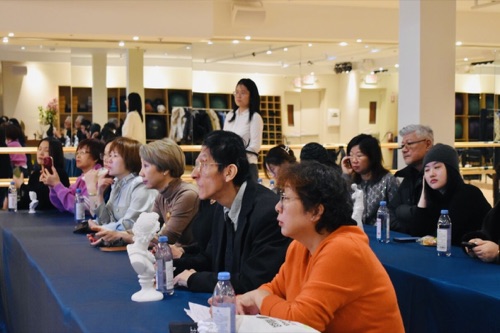 AAWCC NY event gallery photo 391 — Asian American Women's Chamber of Commerce New York