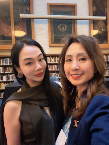 AAWCC NY event gallery photo 422 — Asian American Women's Chamber of Commerce New York