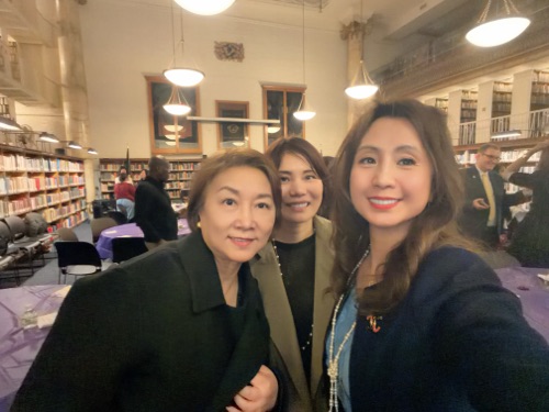 AAWCC NY event gallery photo 427 — Asian American Women's Chamber of Commerce New York