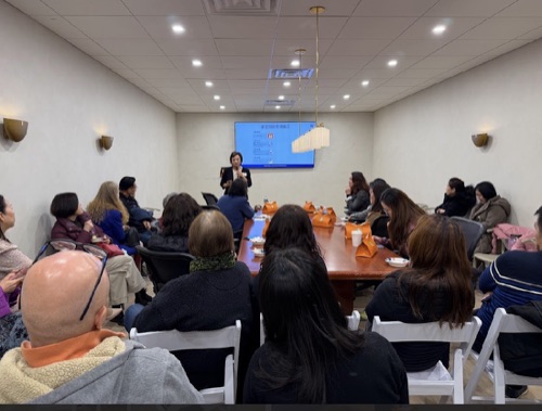 AAWCC NY event gallery photo 436 — Asian American Women's Chamber of Commerce New York