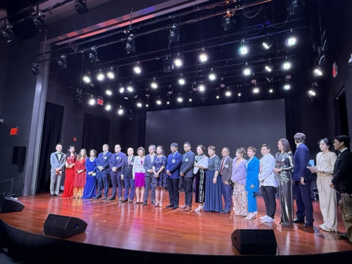 AAWCC NY event gallery photo 464 — Asian American Women's Chamber of Commerce New York