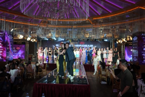 AAWCC NY event gallery photo 697 — Asian American Women's Chamber of Commerce New York