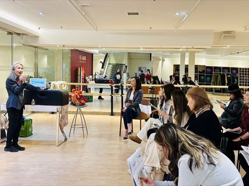 AAWCC NY event gallery photo 727 — Asian American Women's Chamber of Commerce New York