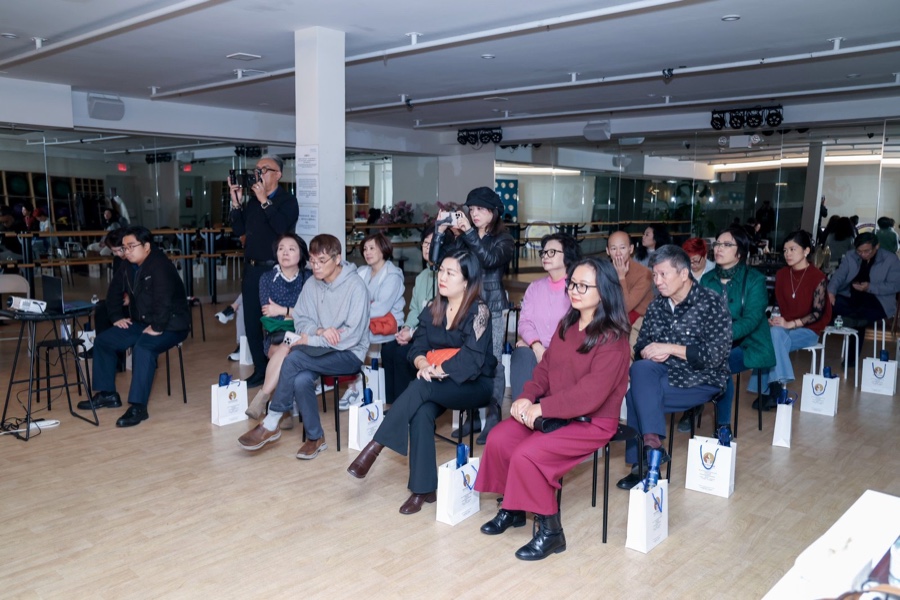 AAWCC NY audience attending professional event in NYC
